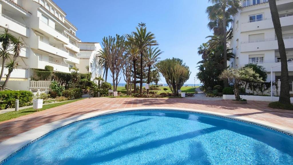 Apartamento Estrelicia III Marbella Exterior foto