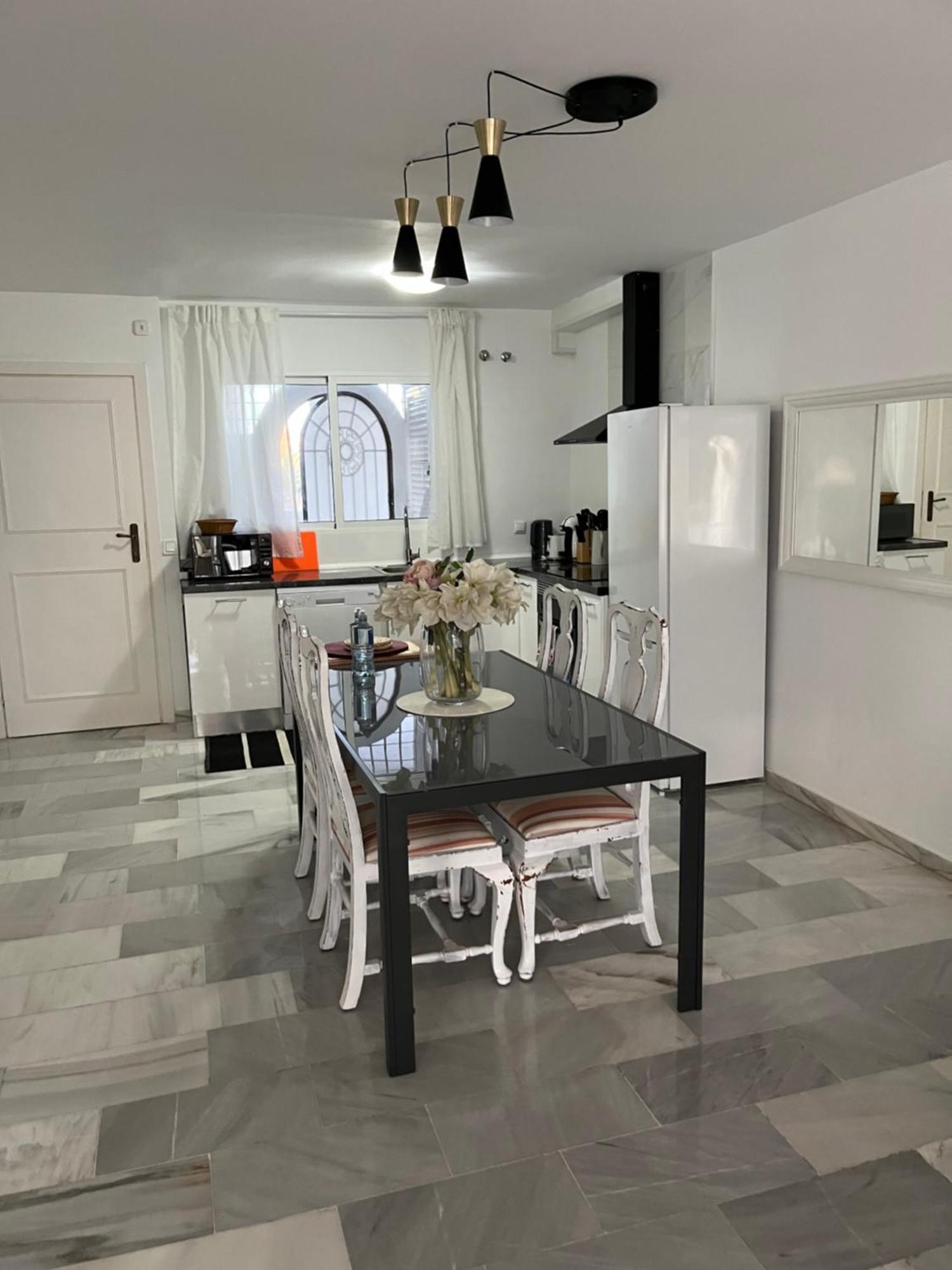 Apartamento Estrelicia III Marbella Exterior foto